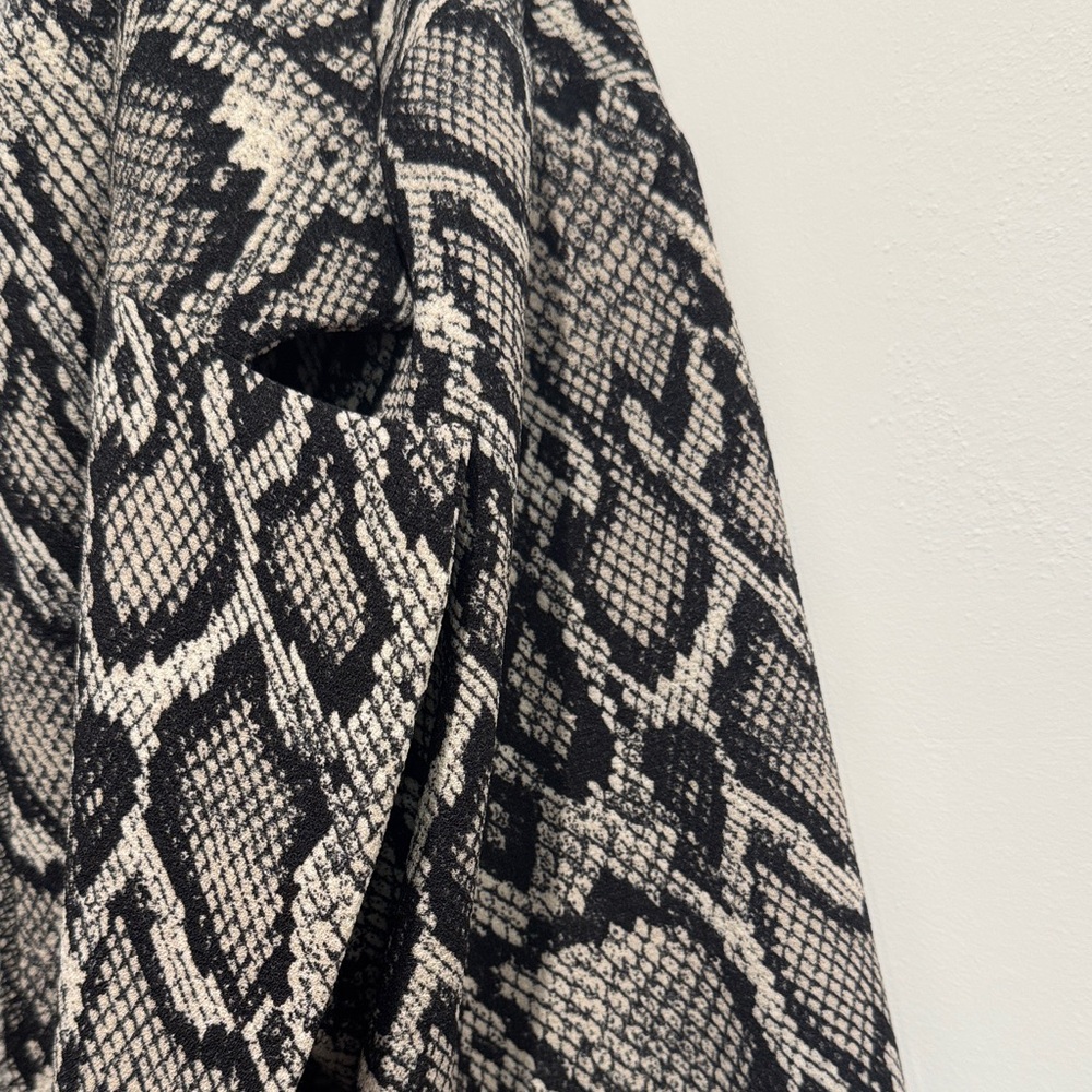 Afrm Monochrome Patterned Jacket - image 3